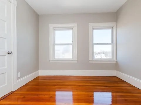 3 Bedroom Apartment Winthrop MA